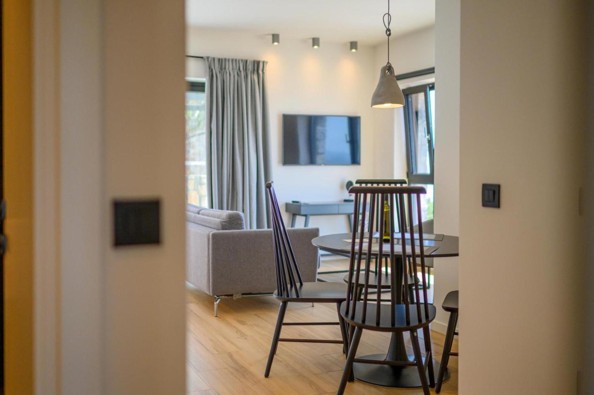 Mani Suites Agios Nikolaos  Esterno foto